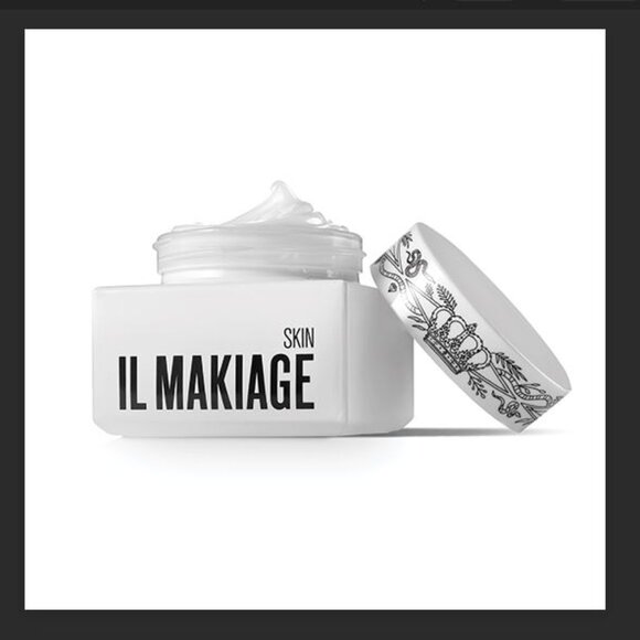 IL MAKIAGE Other - Il Makiage Power Recharge Anti-Aging Cream